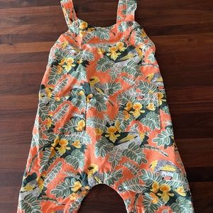 Patagonia Pataloha Romper size 2T with tropical print